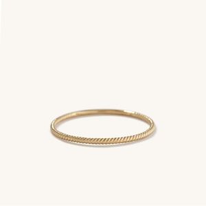 Mejuri Twist Ring 14k solid gold